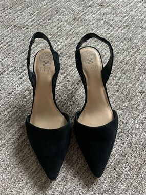 Vince Camuto Black Suede Pointed Toe Slingback Kitten Heels size 9.5